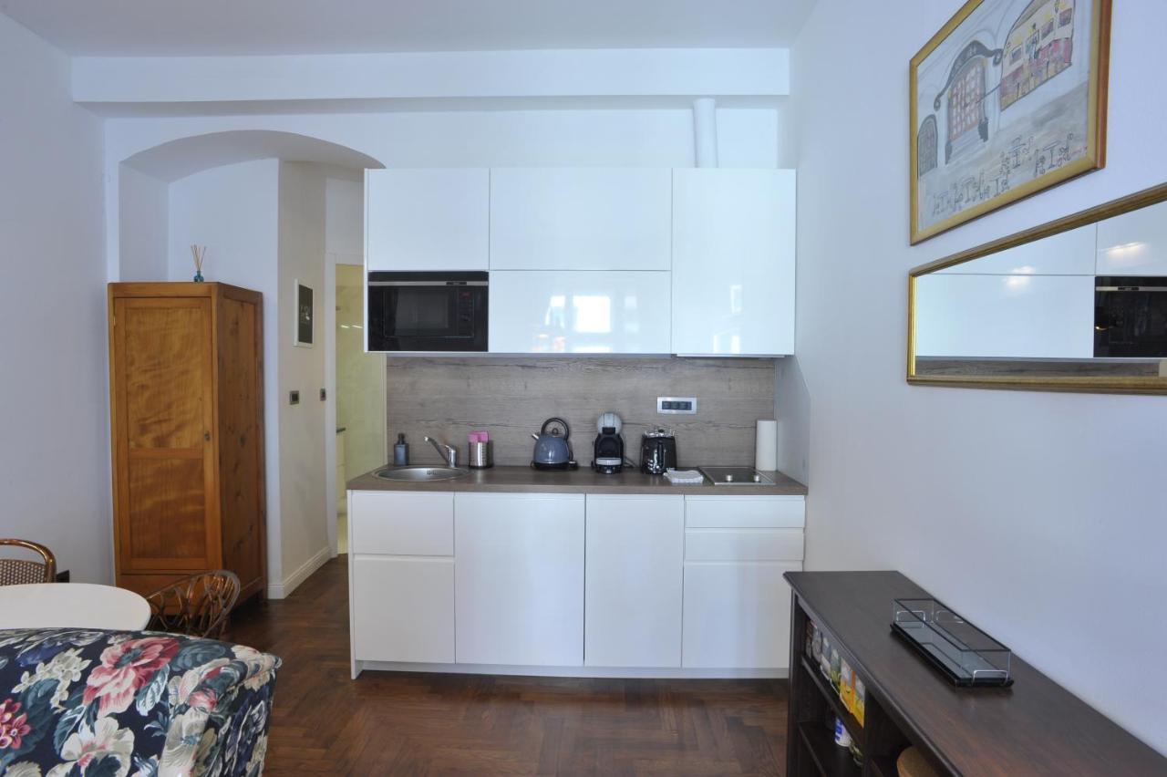 Apartment Lutetia Загреб Екстер'єр фото